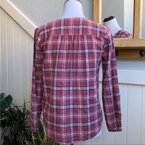 Madewell V-Neck Button Down Shirt I’m Stratfield Plaid - Picture 7 of 14